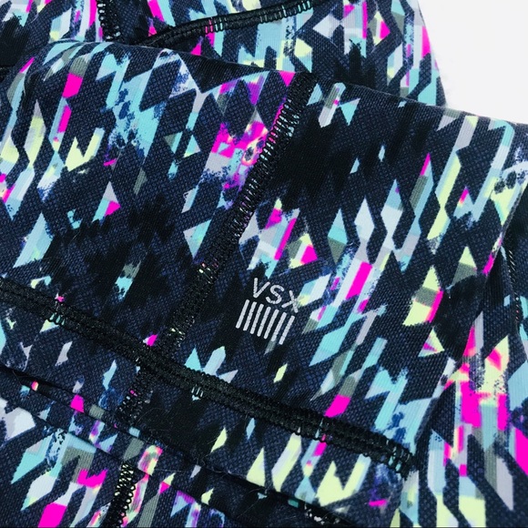 Victoria’s Secret cropped leggings - Picture 5 of 6